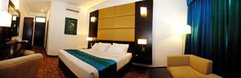Peacock Beach Hotel 汉班托塔 外观 照片